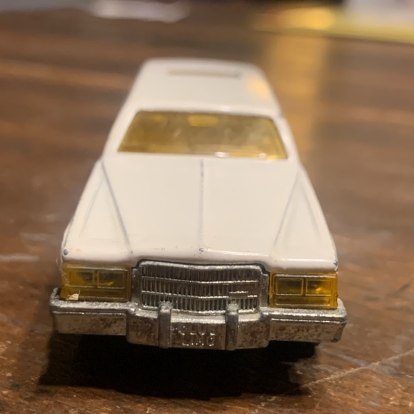 1985 CADILLAC LIMOUSINE MAJORETTE FRANCE 1/58 Number 339 - Picture 6 of 15